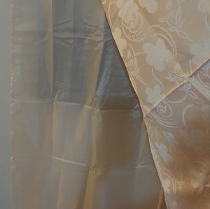 Jacquard Panel with attached valance